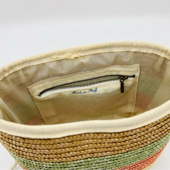 Straw Bucket Crossbody Bag - Picture 5 of 9